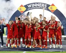 ZO SPORTS-包含塞维利亚迎欧篮联关键赛清晨山东泰山备战足总杯，库里与70激战澳大利亚队分钟看傻球迷的词条